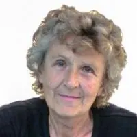 Portrait von Elisabeth Abfalterer