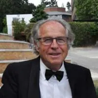 Portrait von Dr. Robert Fischer