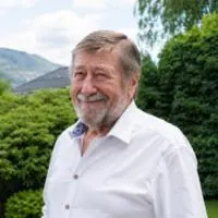 Porträt von Josef Gstrein