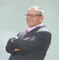 Portrait von Karl Hellbert