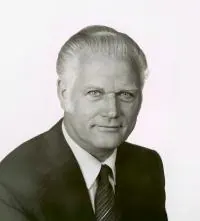 Portrait von Edmund Helm