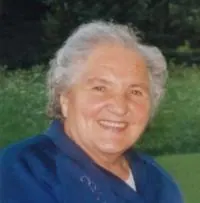 Portrait von Anna Jenewein