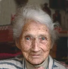 Portrait von Adelheid Klotz