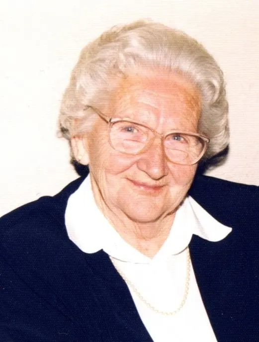 Portrait von Charlotte Kluckner