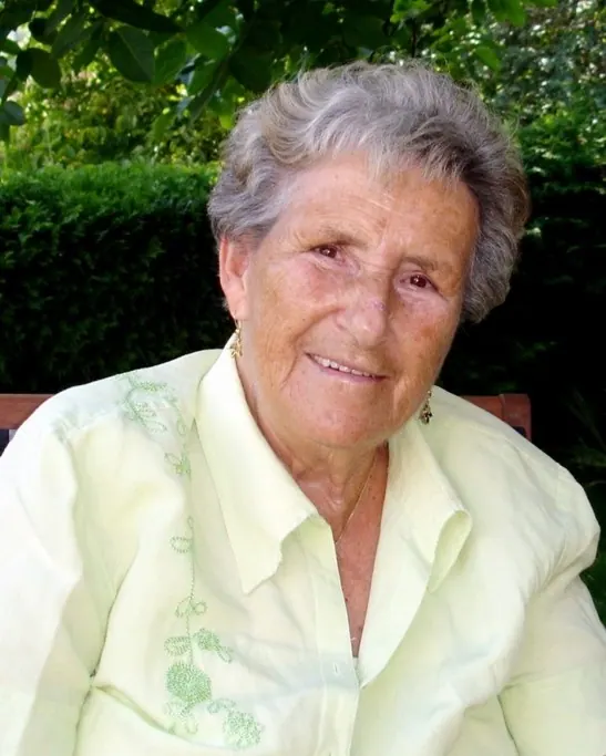 Portrait von Hermine Kulaita