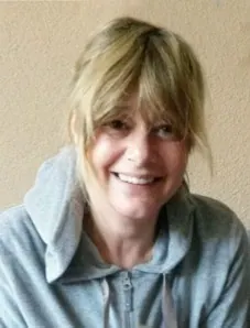 Portrait von Petra Lazzeri-Lewitschnig