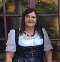 Portrait von Marianne Leitner