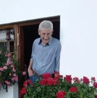 Portrait von Arnold Neuner