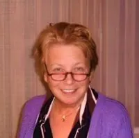 Portrait von Stefanie Oberhuber