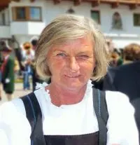 Portrait von Gertrude Rasp