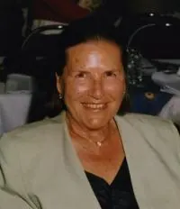 Portrait von Helga Rauth