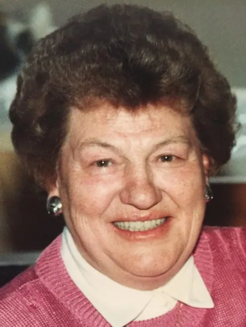 Portrait von Elisabeth Spiegl
