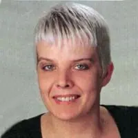 Portrait von Karin Spörr, Innsbruck und Westfriedhof