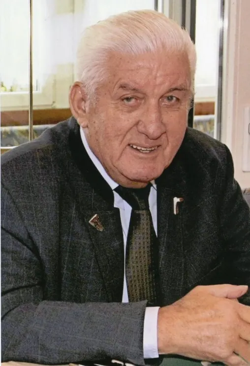 Portrait von Josef Stoll