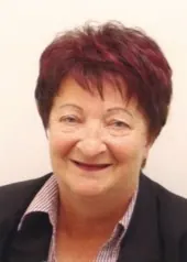 Portrait von Eveline Vallaster