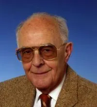 Portrait von HR Dipl. Ing. Wilhelm Voelk