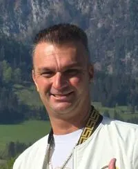 Portrait von Bernhard Weingartner