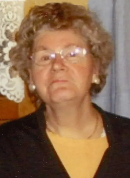 Portrait von Hilda Wenter