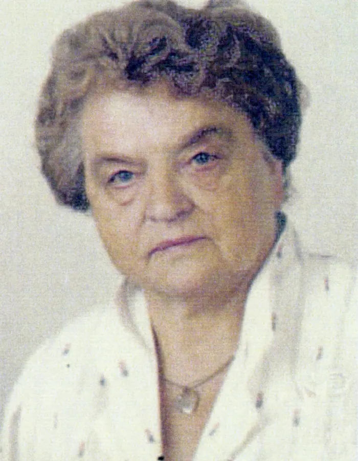 Portrait von Anna Wöll
