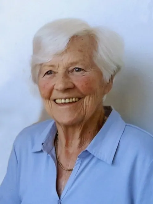 Portrait von Elfriede Zaversnik